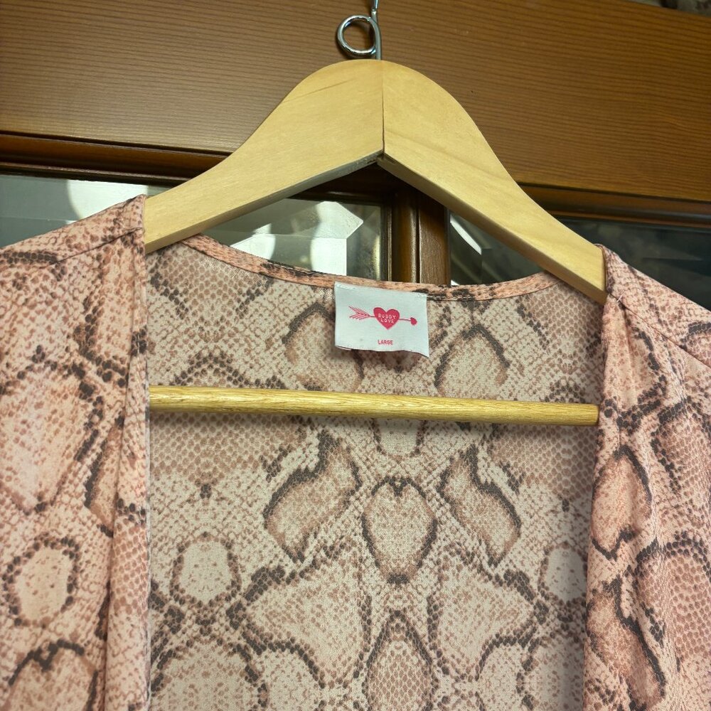 Large, Pink, Buddy Love Duster in Snakeskin - Picture 2 of 4